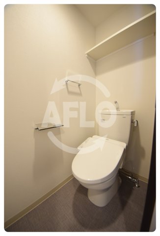 トイレ　LIVIAZ三明町　温水洗浄便座