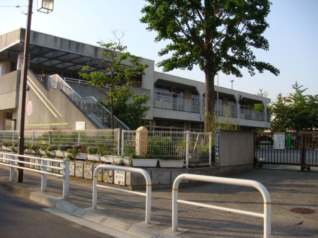 幼稚園・保育園　みなみ幼稚園（幼稚園・保育園）まで640m