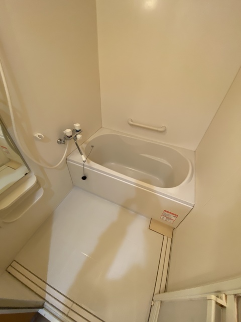 バス・シャワールーム　一日の疲れを癒してくれる大事な場所。