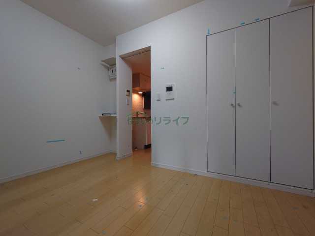 居室・リビング　※参考写真です。同じ間取りの別部屋になります。