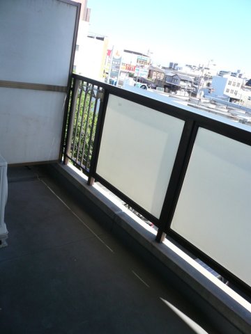 バルコニー　南向き