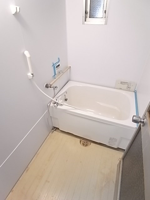 バス・シャワールーム　お風呂で日々の疲れを落としましょう