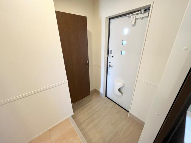 玄関　玄関（イメージ）