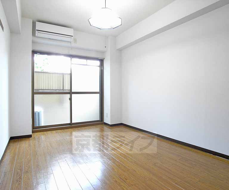 居室・リビング　使い勝手良好の間取りです。