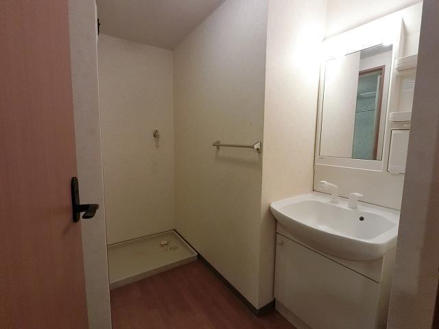 洗面設備　洗髪洗面化粧台