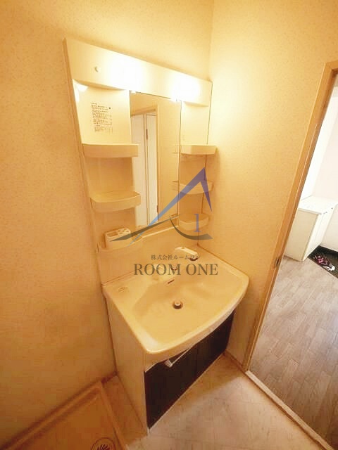 洗面設備　洗面台です。