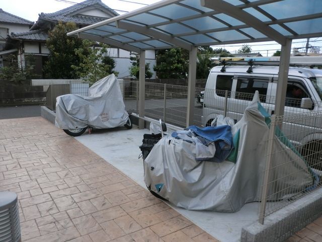 エントランス　★見学希望等はタウンハウジング中央林間店までお気軽に♪★