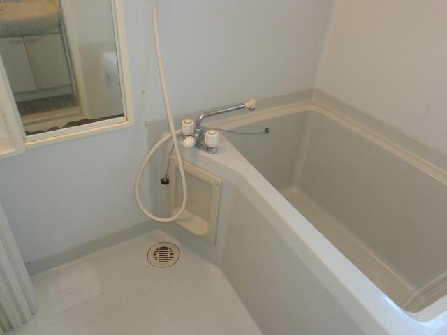 バス・シャワールーム　浴室