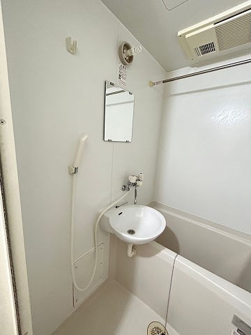 バス・シャワールーム　きれいなお風呂です