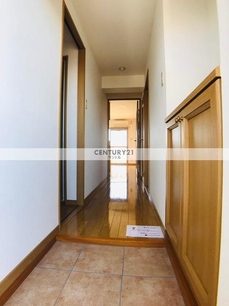 玄関　（反転タイプ）