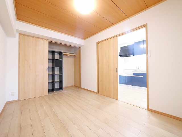 その他部屋・スペース　落ち着いて過ごせるお部屋なので、寝室にいかがでしょうか