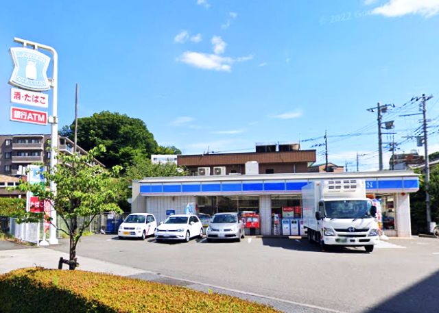 コンビニ　ローソン 八王子打越町店（コンビニ）まで377m