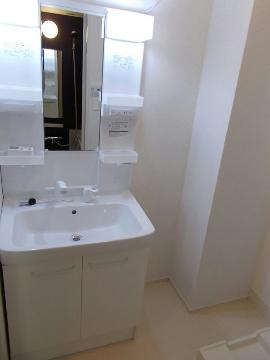 洗面設備　洗髪洗面化粧台