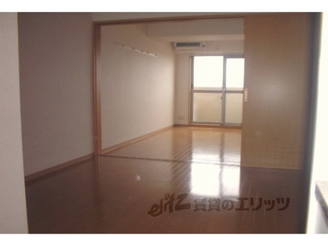 居室・リビング　洋室