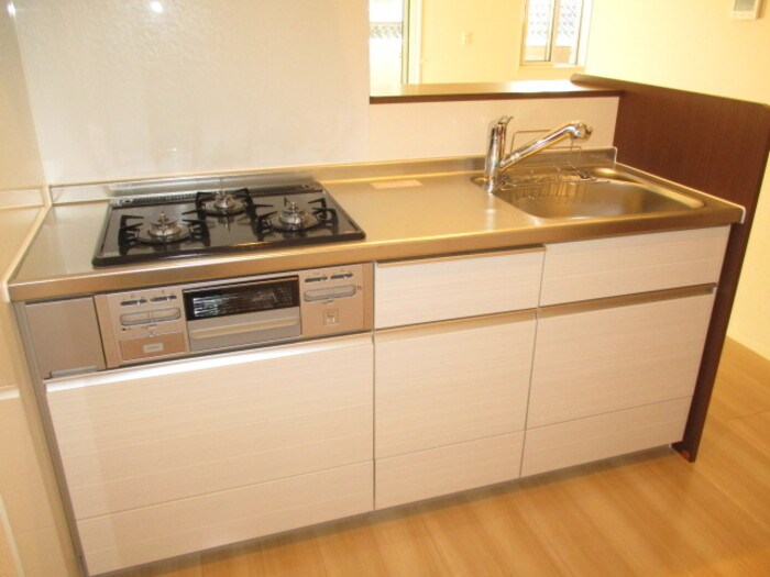 キッチン　システムキッチン