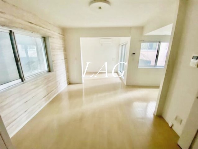 居室・リビング　洋室のお部屋です。