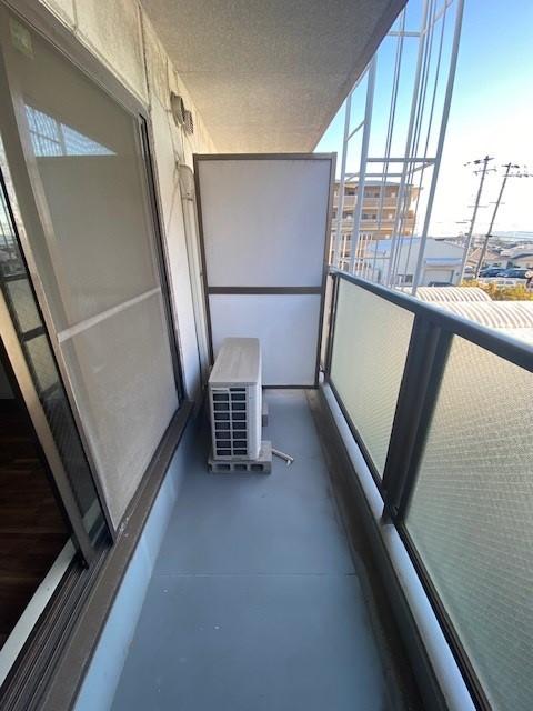 バルコニー　バルコニーがあります