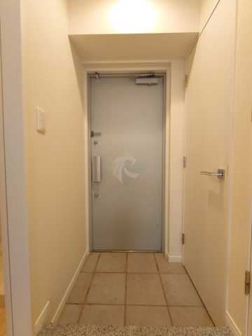 玄関　デ・ソーレ東池袋の玄関