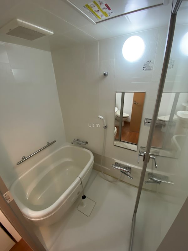 バス・シャワールーム　※別のお部屋のお写真です。御参考までに。