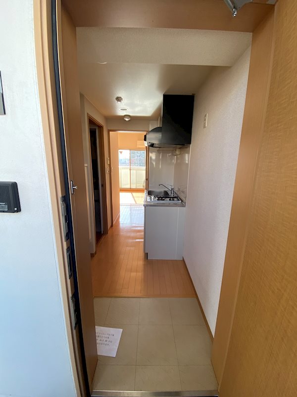 玄関　※別のお部屋のお写真です。御参考までに。