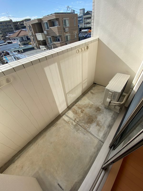 バルコニー　※別のお部屋のお写真です。御参考までに。