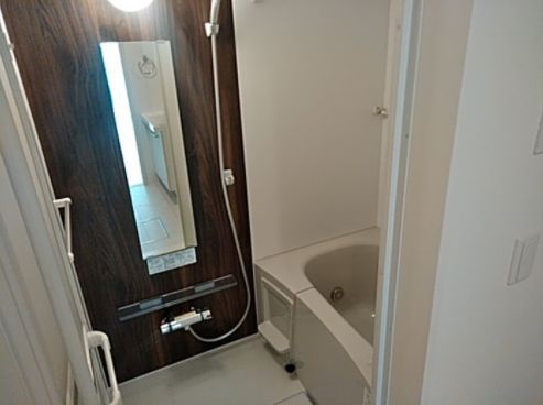 バス・シャワールーム　バス