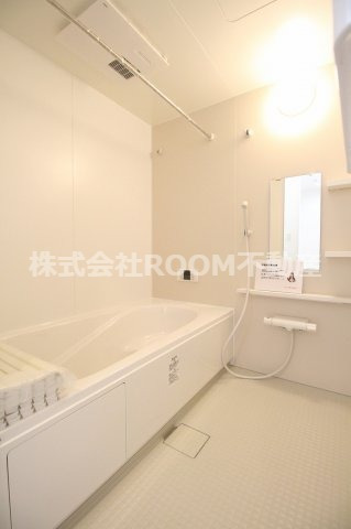 バス・シャワールーム　お風呂で日々の疲れを落としましょう