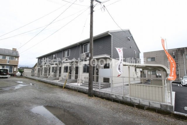 建物外観　外観は落ち着いています