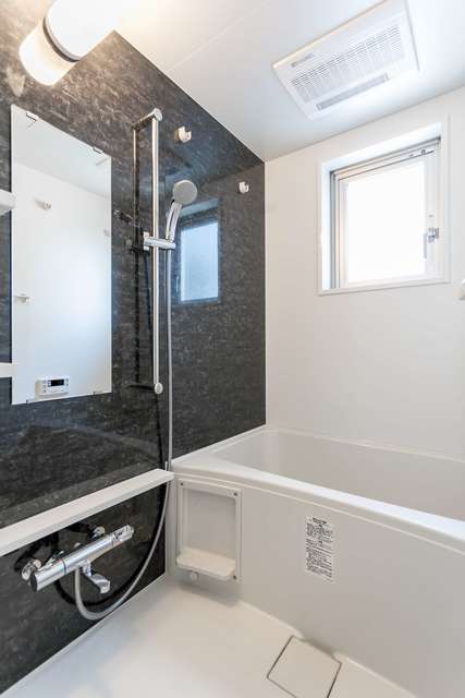 バス・シャワールーム　バス※別部屋参考写真