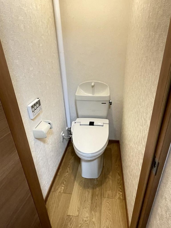 トイレ　トイレ