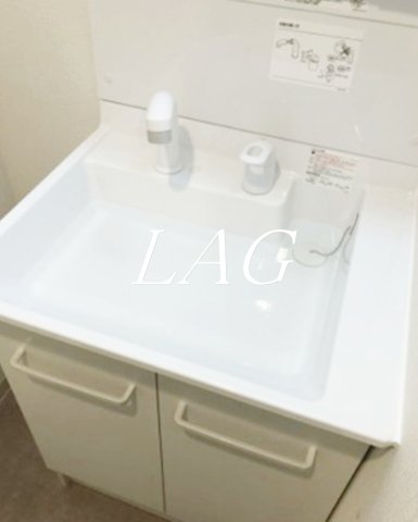 洗面設備　独立洗面台です。