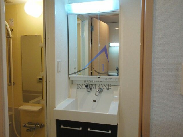 洗面設備　洗面台です。