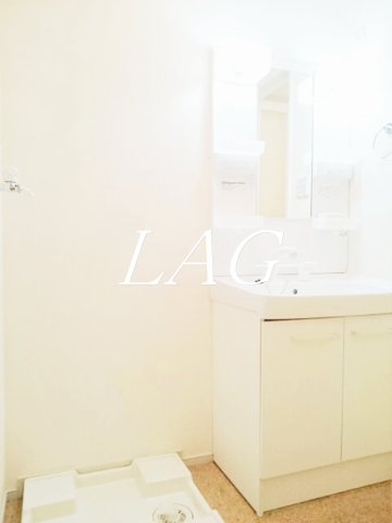 洗面設備　独立洗面台です。