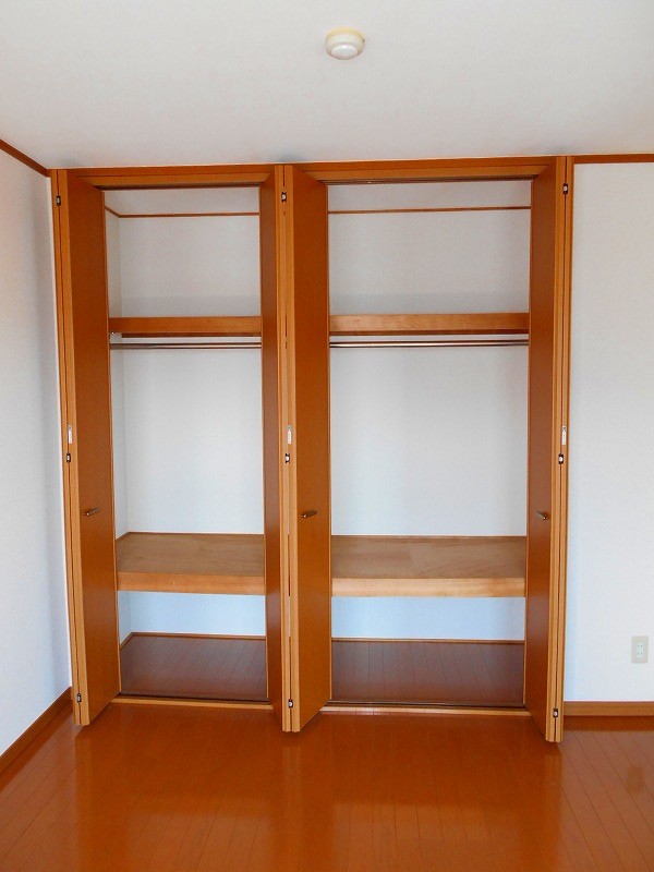 収納　クローゼット