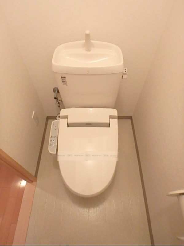 トイレ　図面と現状に相違がある場合には現状を優先