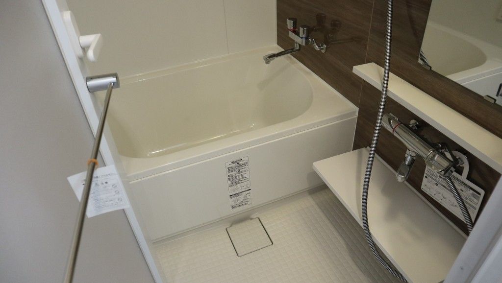 バス・シャワールーム