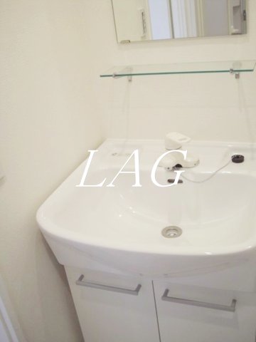 洗面設備　洗面台です。