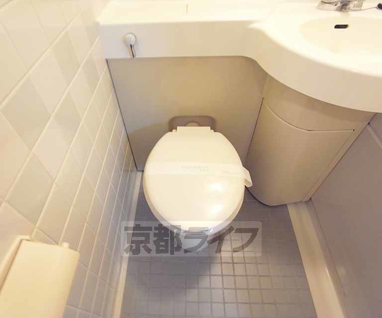 トイレ　ユニットバスのトイレです。