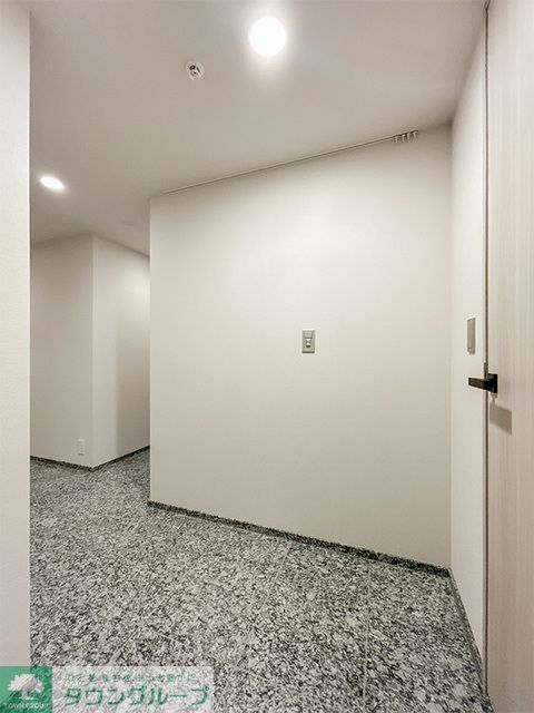 玄関　※写真は同タイプ住戸です。