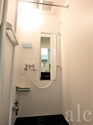 バス・シャワールーム　きれいな水回り