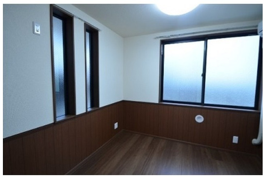 居室・リビング　居室　お掃除のしやすいフローリングの居室