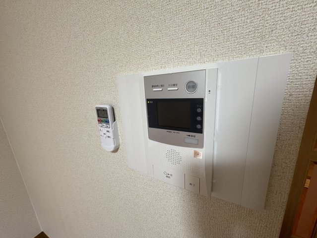 セキュリティ　同物件別部屋写真
