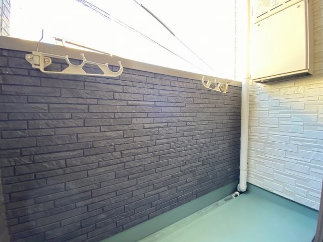 バルコニー　※同型タイプ写真のため、現状優先。