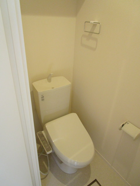 トイレ　★温水洗浄便座★