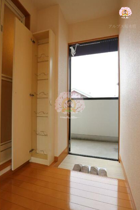 玄関　同一仕様