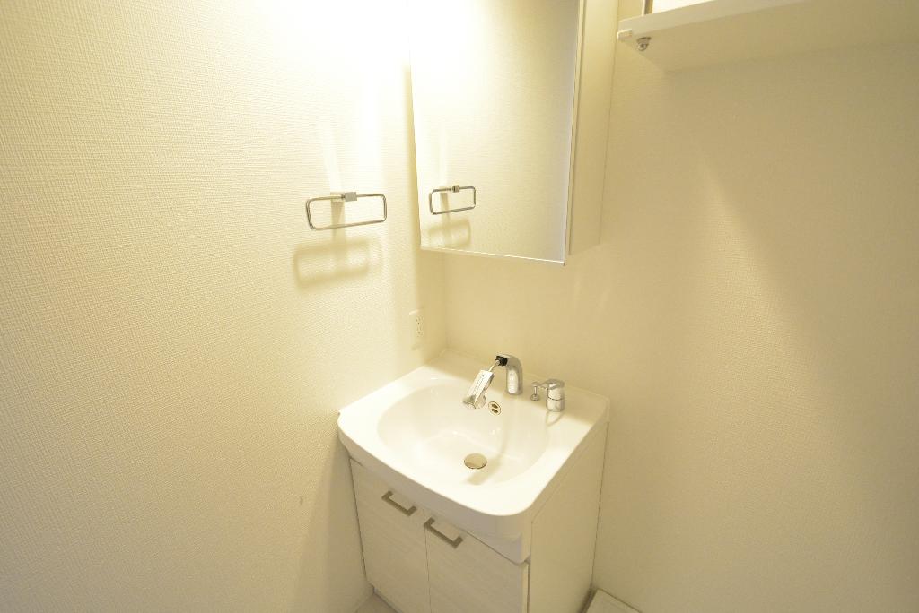 洗面設備　洗髪洗面化粧台