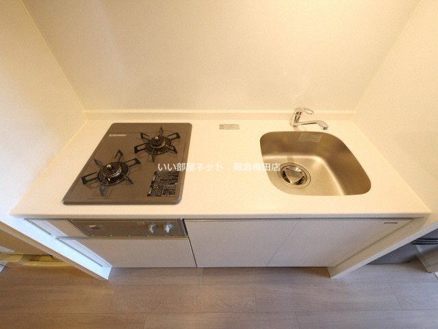 キッチン　同仕様写真となります。