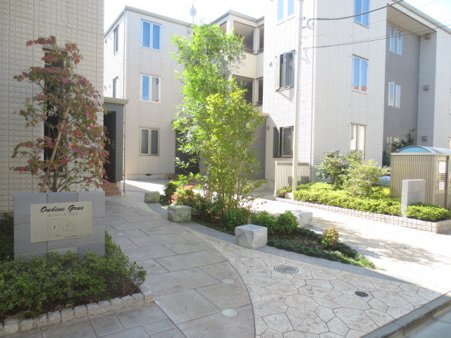 エントランス　★エントランス★