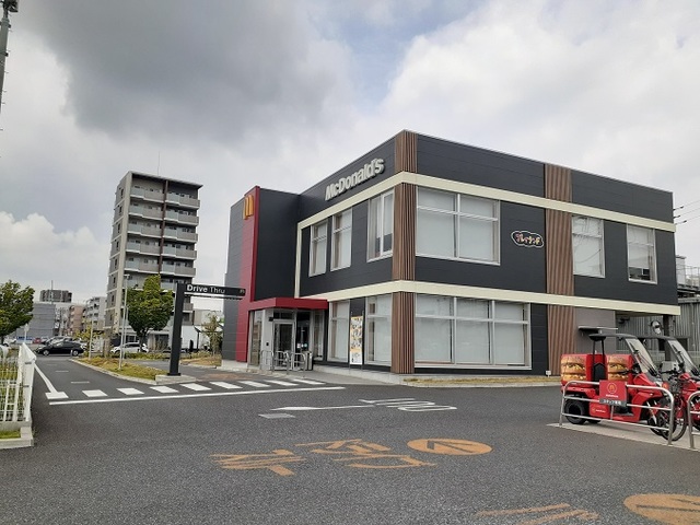 飲食店　マクドナルド　浦和美園店（飲食店）まで700m