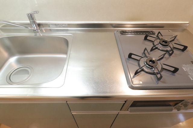 キッチン　２口コンロ・グリル